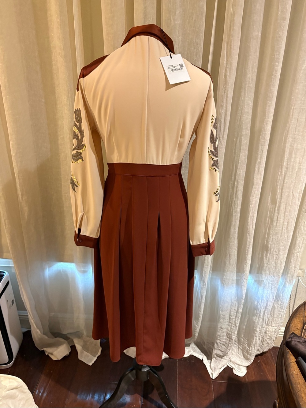Glamorous Rust and Cream Embroidered Midi Shirt Dress - Picture 3 of 5